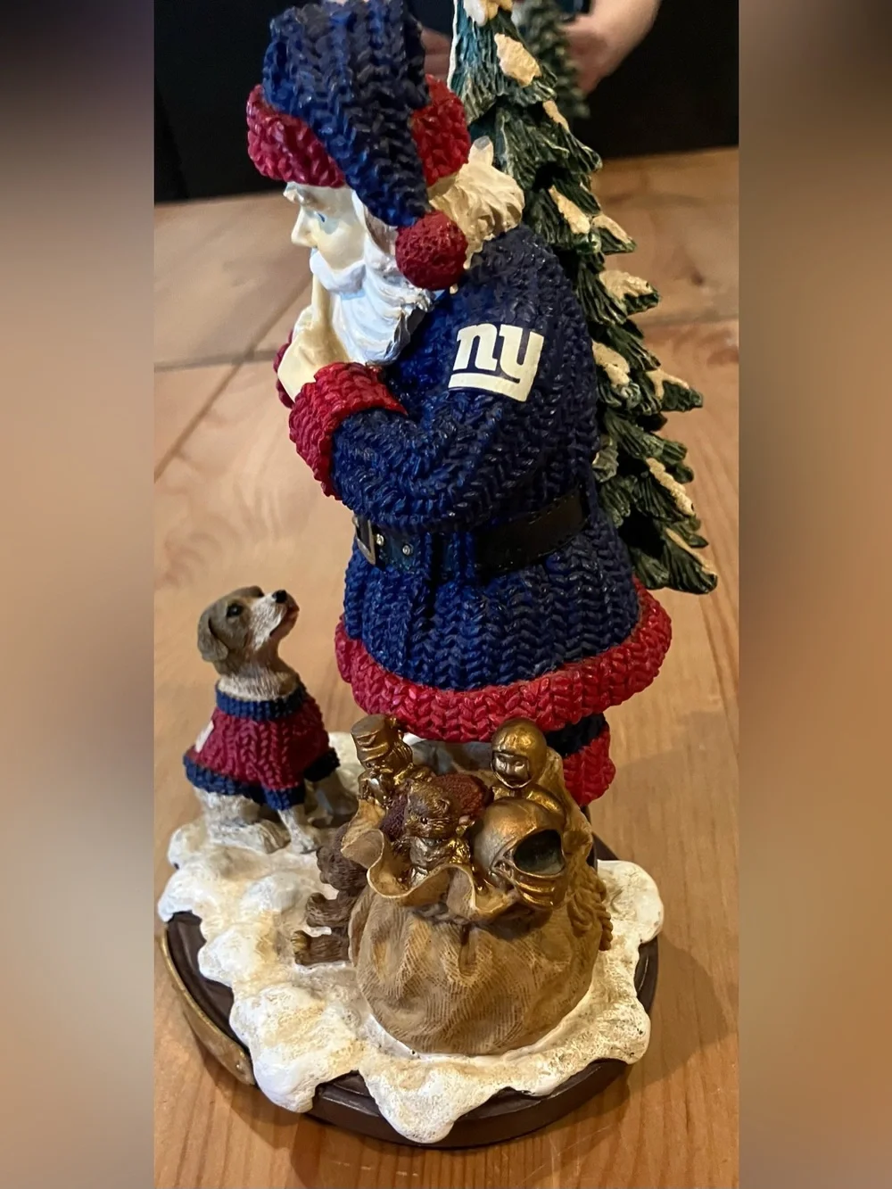 GUC The Memory Company 2002 New York Giants Santa’s Friend 3rd of Limited Series